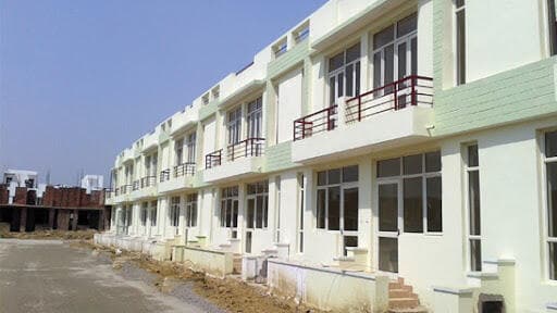 Greenwood Villas photo 2