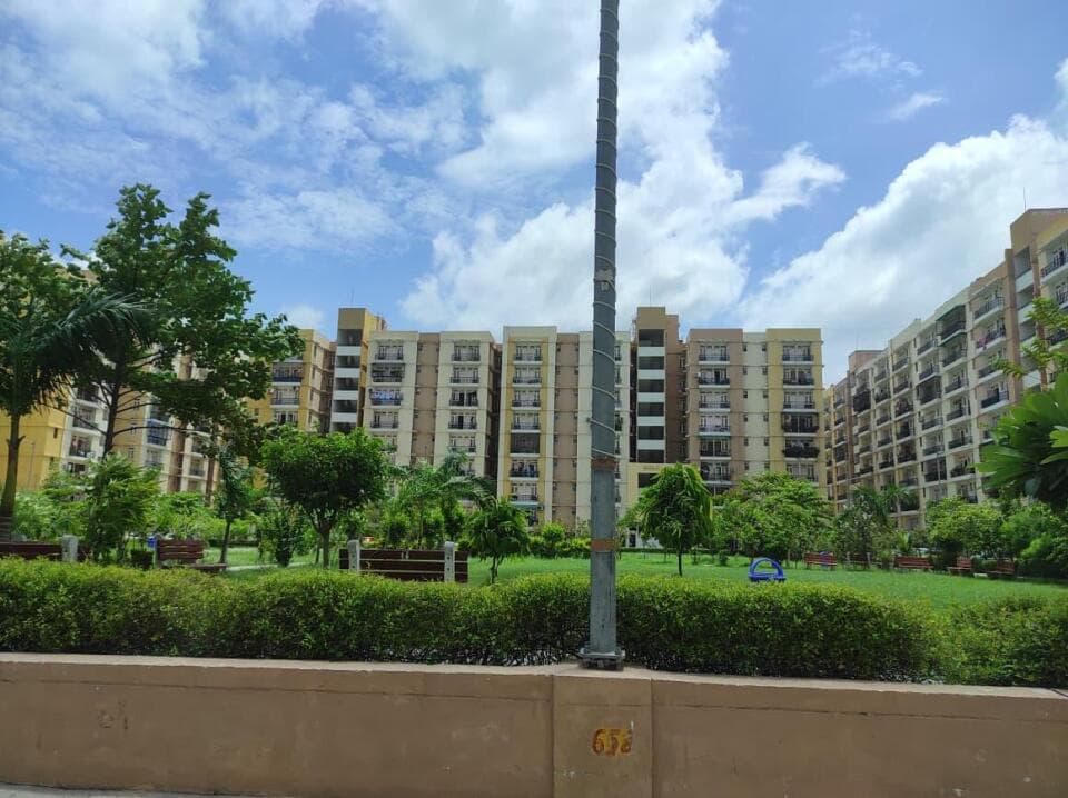 Kailash Enclave photo 3
