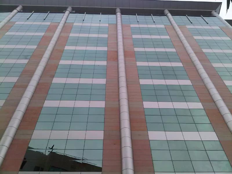 Shalimar Titanium photo 5